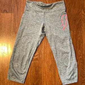 Girls M Old Navy Active Capri